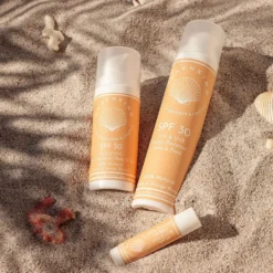 Beachkind Natural Lip Balm SFP20 aurinkosuoja huulille