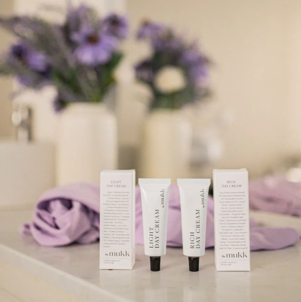 by mukk Light Day Cream kosteusvoide 30ml