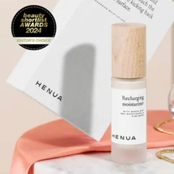 Henua Recharging Moisturizer kosteusvoide 30ml