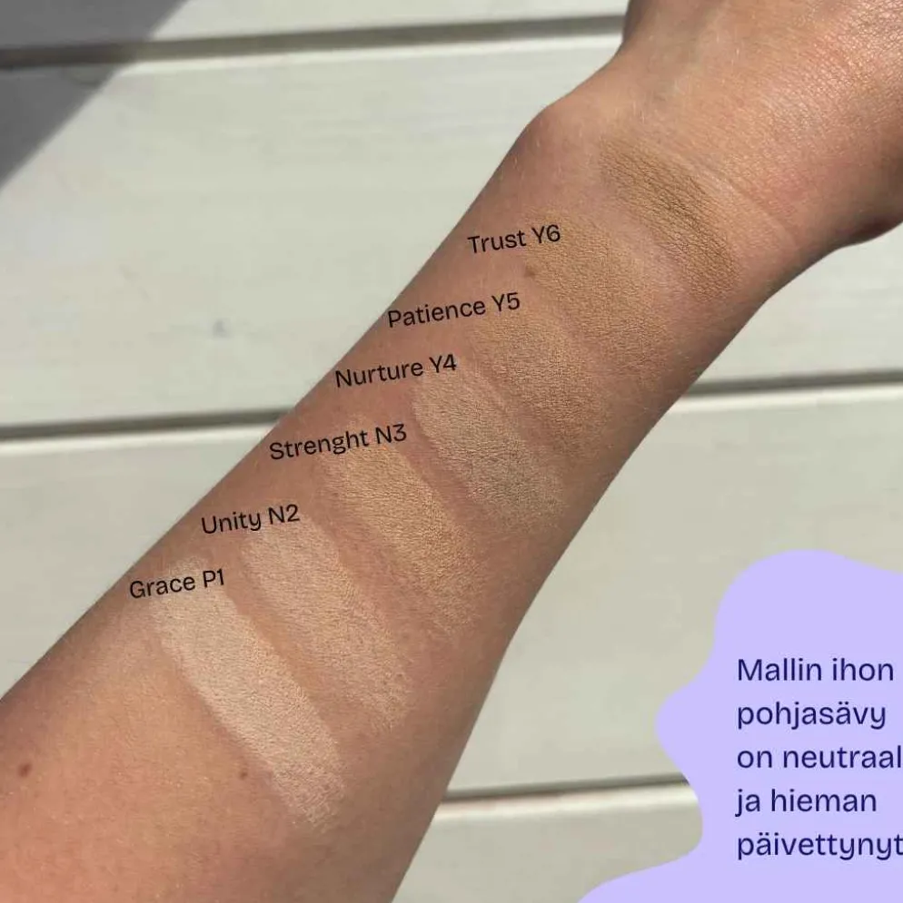 INIKA mineraalimeikkipuuteri Organic Mineral Foundation SPF25