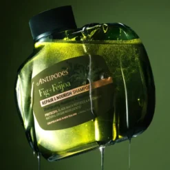 Korjaava shampoo Antipodes Fig + Feijoa Repair & Nourish Shampoo