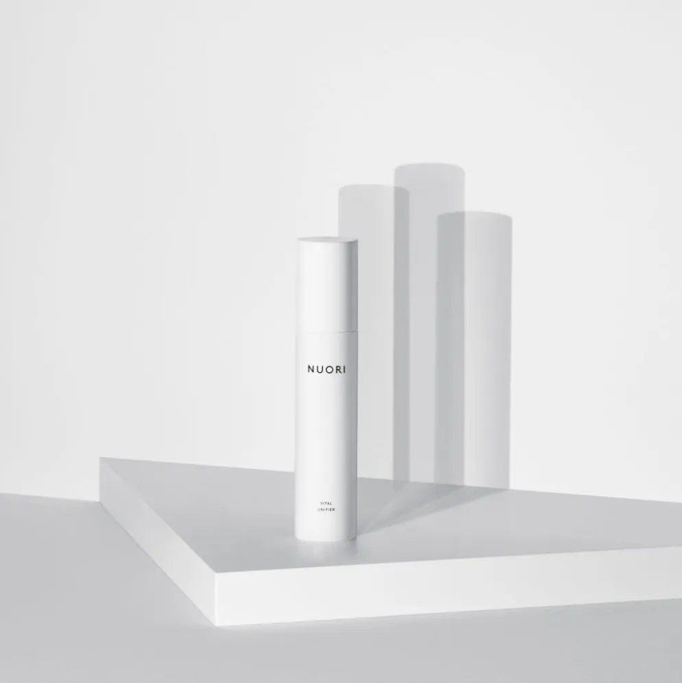 Kosteuttava kasvovesi NUORI Vital Unifier, 2 kokoa