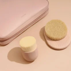 NUORI Caressing Facial Brush kasvoharja
