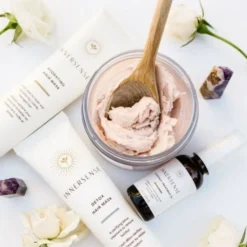Päänahan kuorinta Innersense True Enlightenment Scalp Scrub 200ml
