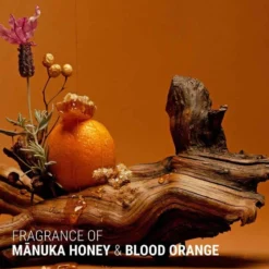 Tuuheuttava shampoo Antipodes Mānuka + Orange Volume & Shine