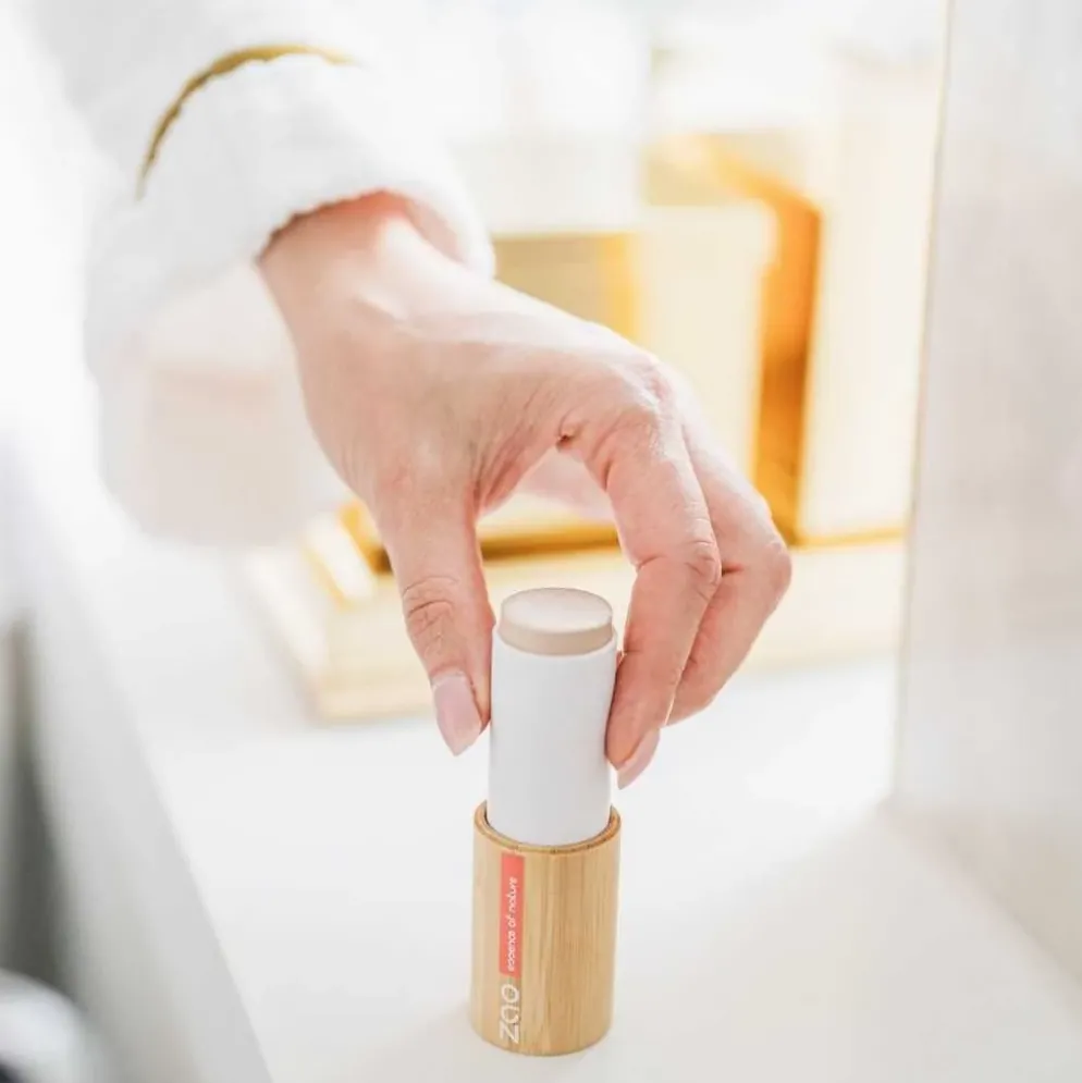 Zao Shine-Up Highlighter Stick